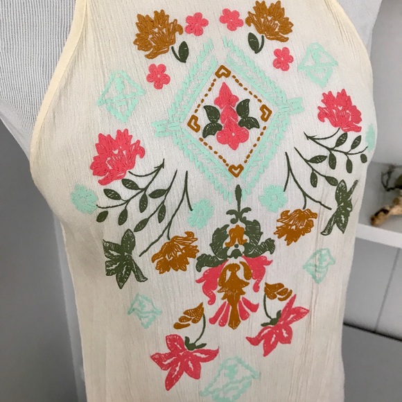 Boho Sleeveless Top and Satin Shorts - Picture 2 of 6